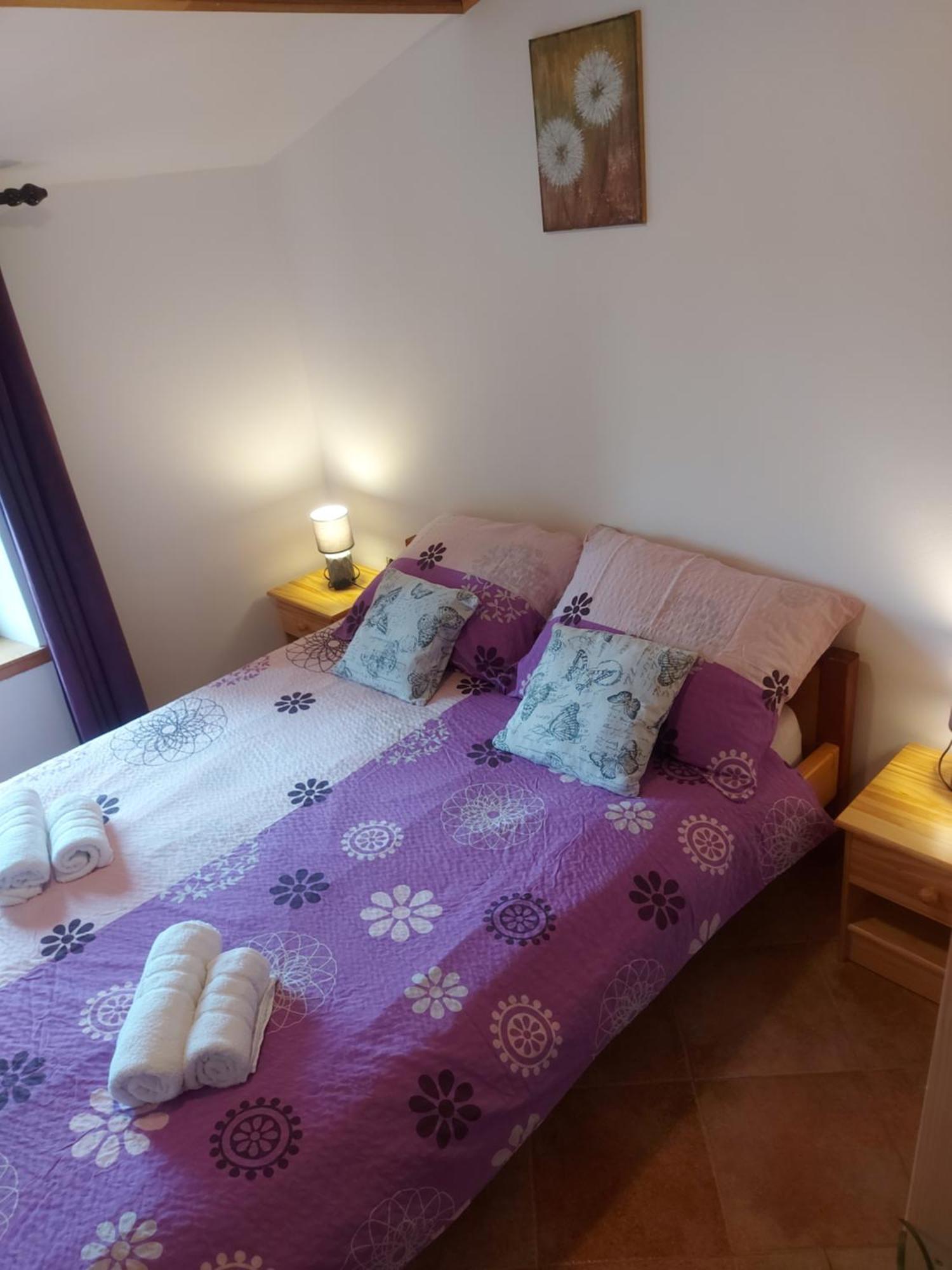 Ranch Radin Bed & Breakfast Бъртонигла Стая снимка